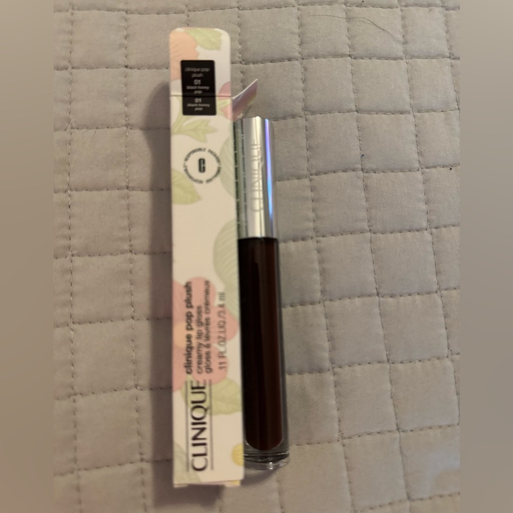 Clinique pop plush creamy lip gloss